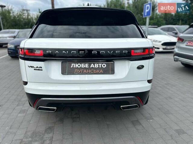 Белый Ленд Ровер Рендж Ровер Велар, объемом двигателя 2.99 л и пробегом 106 тыс. км за 43900 $, фото 5 на Automoto.ua