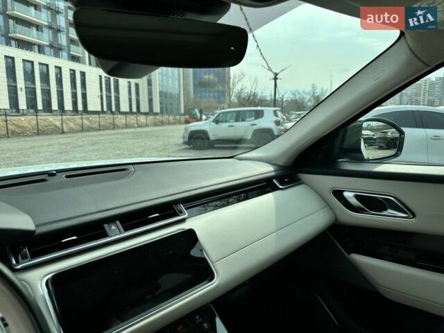 Белый Ленд Ровер Рендж Ровер Велар, объемом двигателя 2.99 л и пробегом 106 тыс. км за 39900 $, фото 30 на Automoto.ua