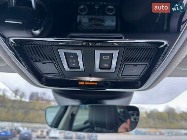 Белый Ленд Ровер Рендж Ровер Велар, объемом двигателя 3 л и пробегом 93 тыс. км за 33000 $, фото 25 на Automoto.ua