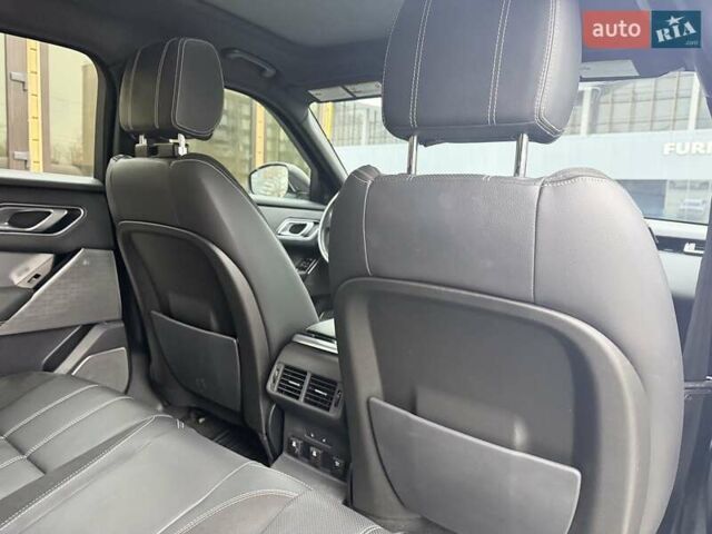 Білий Ленд Ровер Рендж Ровер Велар, об'ємом двигуна 2 л та пробігом 208 тис. км за 29999 $, фото 16 на Automoto.ua