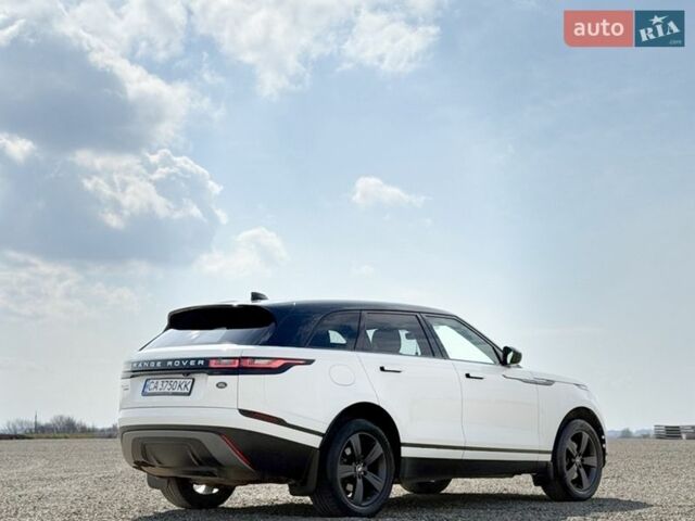 Білий Ленд Ровер Рендж Ровер Велар, об'ємом двигуна 2 л та пробігом 134 тис. км за 28999 $, фото 6 на Automoto.ua