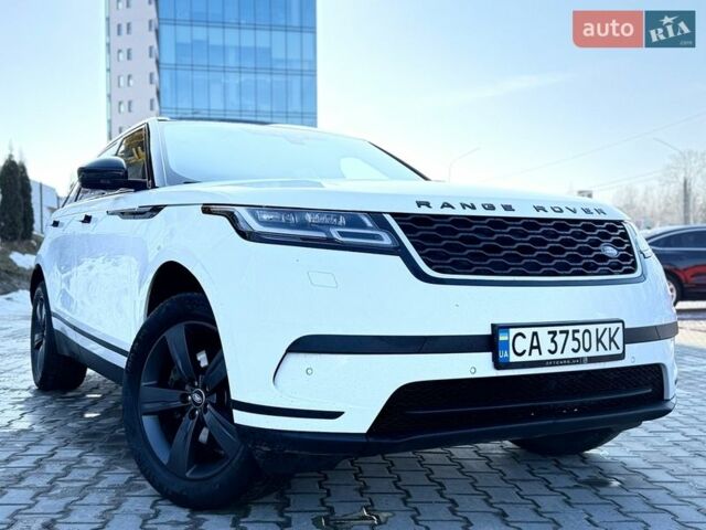 Белый Ленд Ровер Рендж Ровер Велар, объемом двигателя 2 л и пробегом 134 тыс. км за 29999 $, фото 5 на Automoto.ua
