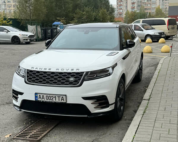 Ленд Ровер Рендж Ровер Велар 2017 в Киеве на Automoto.ua Белый Ленд Ровер Рендж Ровер Велар, объемом двигателя 2 л и пробегом 89 тыс. км за 35000 $, фото 7 на Automoto.ua