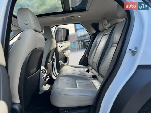 Белый Ленд Ровер Рендж Ровер Велар, объемом двигателя 2 л и пробегом 188 тыс. км за 28700 $, фото 20 на Automoto.ua