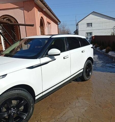 Белый Ленд Ровер Рендж Ровер Велар, объемом двигателя 2 л и пробегом 109 тыс. км за 31000 $, фото 65 на Automoto.ua