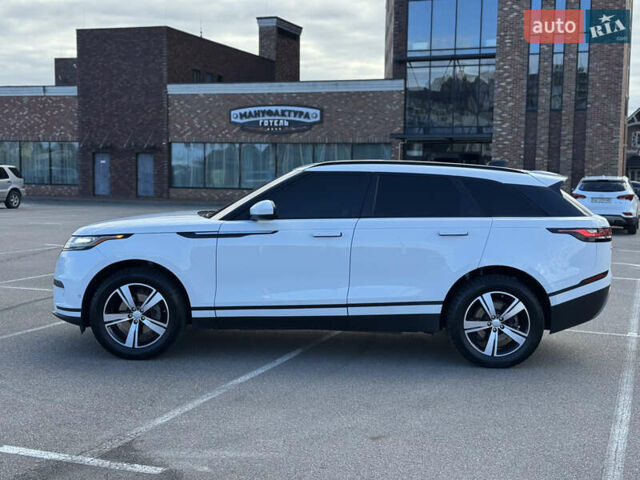 Белый Ленд Ровер Рендж Ровер Велар, объемом двигателя 2 л и пробегом 188 тыс. км за 28700 $, фото 7 на Automoto.ua