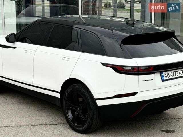 Білий Ленд Ровер Рендж Ровер Велар, об'ємом двигуна 2 л та пробігом 110 тис. км за 38500 $, фото 12 на Automoto.ua
