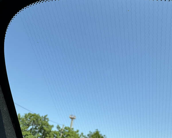 Белый Ленд Ровер Рендж Ровер Велар, объемом двигателя 2 л и пробегом 124 тыс. км за 32300 $, фото 23 на Automoto.ua