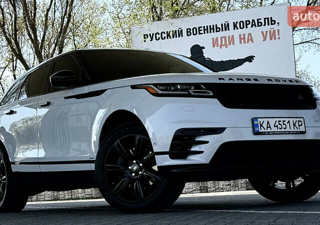 Белый Ленд Ровер Рендж Ровер Велар, объемом двигателя 3 л и пробегом 101 тыс. км за 47500 $, фото 2 на Automoto.ua
