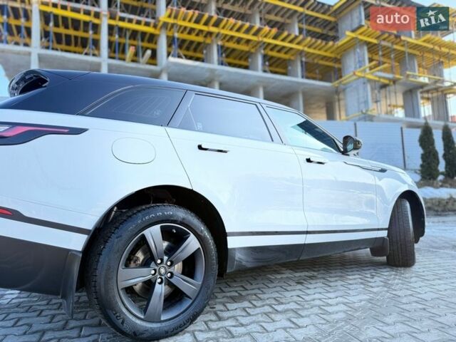 Белый Ленд Ровер Рендж Ровер Велар, объемом двигателя 2 л и пробегом 134 тыс. км за 29999 $, фото 36 на Automoto.ua