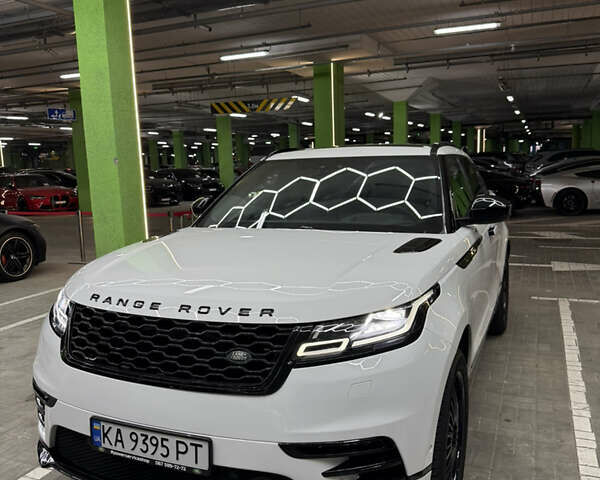 Белый Ленд Ровер Рендж Ровер Велар, объемом двигателя 2 л и пробегом 87 тыс. км за 33300 $, фото 1 на Automoto.ua