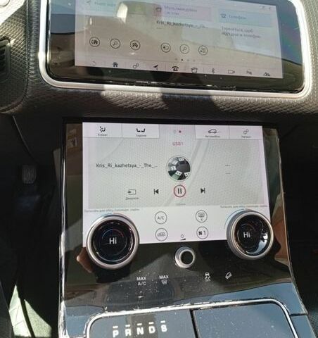 Белый Ленд Ровер Рендж Ровер Велар, объемом двигателя 2 л и пробегом 109 тыс. км за 31000 $, фото 93 на Automoto.ua