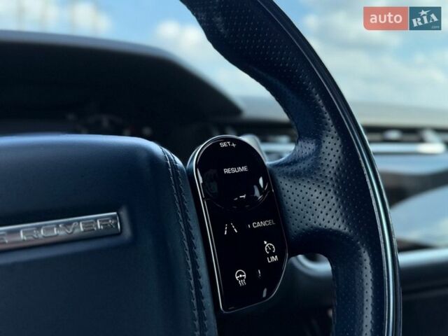 Білий Ленд Ровер Рендж Ровер Велар, об'ємом двигуна 2 л та пробігом 134 тис. км за 28999 $, фото 62 на Automoto.ua