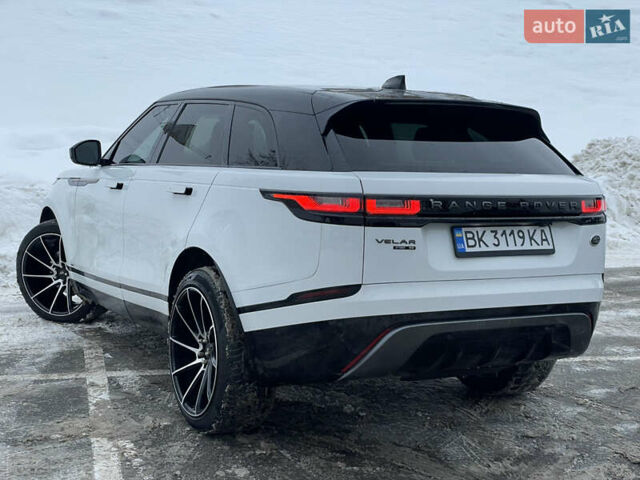 Белый Ленд Ровер Рендж Ровер Велар, объемом двигателя 2 л и пробегом 155 тыс. км за 29500 $, фото 8 на Automoto.ua
