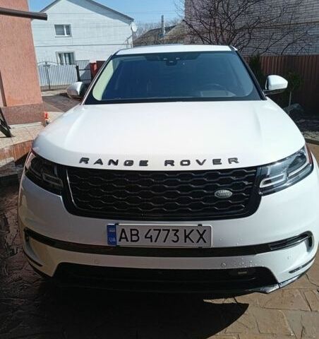 Белый Ленд Ровер Рендж Ровер Велар, объемом двигателя 2 л и пробегом 109 тыс. км за 31000 $, фото 86 на Automoto.ua