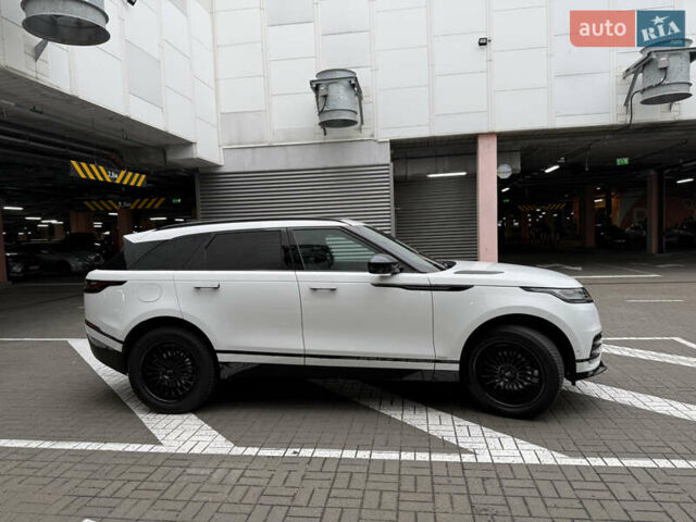 Белый Ленд Ровер Рендж Ровер Велар, объемом двигателя 2 л и пробегом 87 тыс. км за 33300 $, фото 7 на Automoto.ua