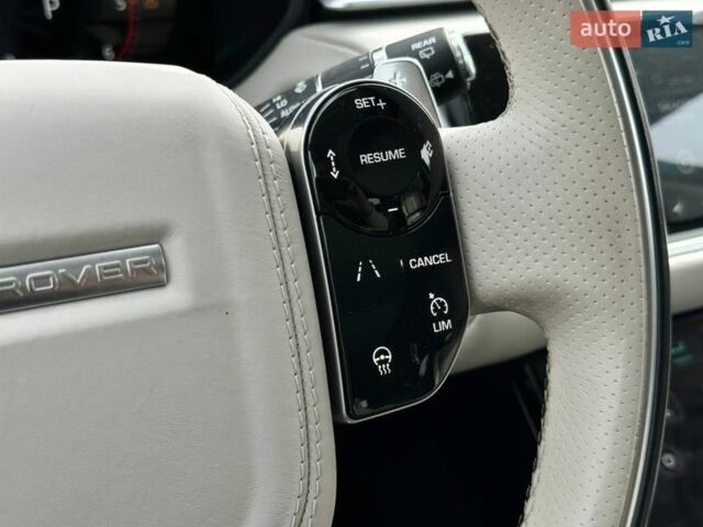 Белый Ленд Ровер Рендж Ровер Велар, объемом двигателя 2.99 л и пробегом 106 тыс. км за 39900 $, фото 25 на Automoto.ua