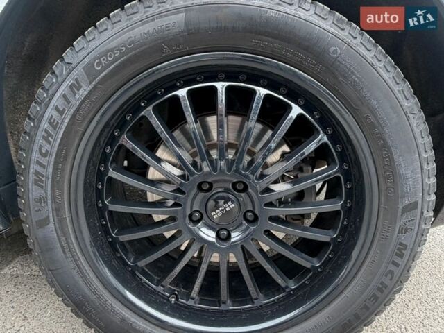 Белый Ленд Ровер Рендж Ровер Велар, объемом двигателя 2 л и пробегом 92 тыс. км за 35300 $, фото 14 на Automoto.ua