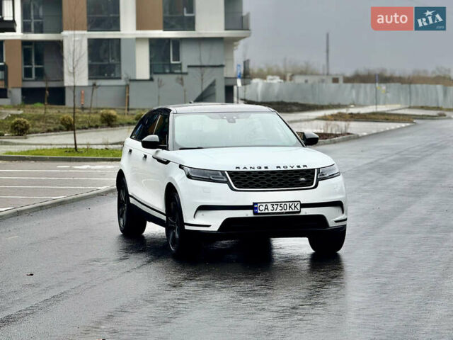 Білий Ленд Ровер Рендж Ровер Велар, об'ємом двигуна 2 л та пробігом 134 тис. км за 29999 $, фото 3 на Automoto.ua