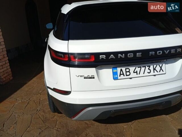 Белый Ленд Ровер Рендж Ровер Велар, объемом двигателя 2 л и пробегом 109 тыс. км за 31000 $, фото 78 на Automoto.ua