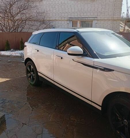 Белый Ленд Ровер Рендж Ровер Велар, объемом двигателя 2 л и пробегом 109 тыс. км за 31000 $, фото 71 на Automoto.ua