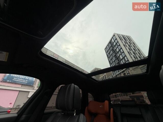 Белый Ленд Ровер Рендж Ровер Велар, объемом двигателя 2 л и пробегом 92 тыс. км за 35300 $, фото 13 на Automoto.ua