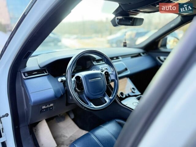 Белый Ленд Ровер Рендж Ровер Велар, объемом двигателя 2 л и пробегом 134 тыс. км за 29999 $, фото 66 на Automoto.ua