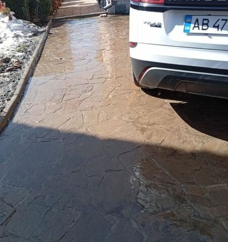 Белый Ленд Ровер Рендж Ровер Велар, объемом двигателя 2 л и пробегом 109 тыс. км за 31000 $, фото 80 на Automoto.ua