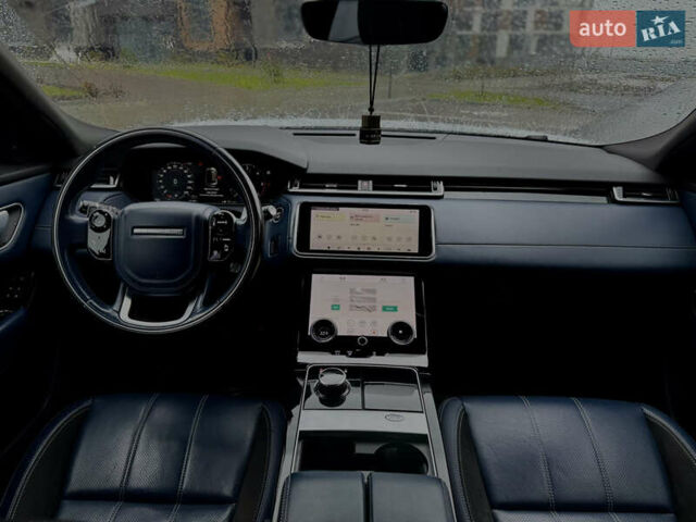 Белый Ленд Ровер Рендж Ровер Велар, объемом двигателя 2 л и пробегом 130 тыс. км за 32500 $, фото 60 на Automoto.ua