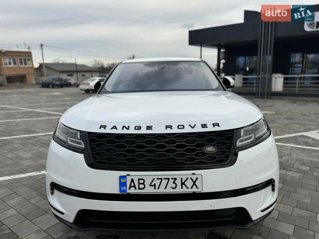 Ленд Ровер Рендж Ровер Велар 2017 в Киеве на Automoto.ua Белый Ленд Ровер Рендж Ровер Велар, объемом двигателя 2 л и пробегом 105 тыс. км за 32900 $, фото 7 на Automoto.ua