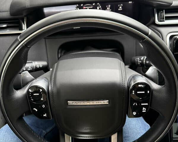 Белый Ленд Ровер Рендж Ровер Велар, объемом двигателя 2 л и пробегом 87 тыс. км за 33300 $, фото 39 на Automoto.ua