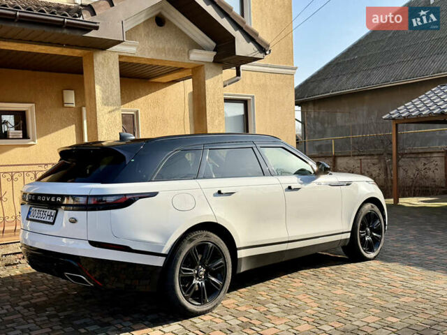 Белый Ленд Ровер Рендж Ровер Велар, объемом двигателя 2 л и пробегом 127 тыс. км за 29500 $, фото 3 на Automoto.ua
