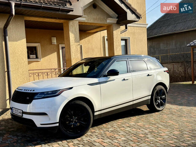 Белый Ленд Ровер Рендж Ровер Велар, объемом двигателя 2 л и пробегом 127 тыс. км за 29900 $, фото 7 на Automoto.ua