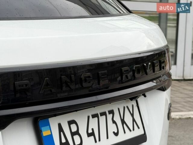 Білий Ленд Ровер Рендж Ровер Велар, об'ємом двигуна 2 л та пробігом 110 тис. км за 38500 $, фото 13 на Automoto.ua