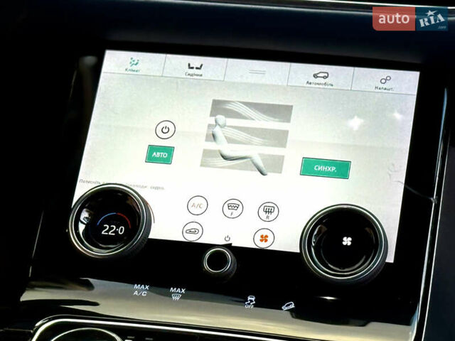 Белый Ленд Ровер Рендж Ровер Велар, объемом двигателя 2 л и пробегом 134 тыс. км за 33999 $, фото 73 на Automoto.ua