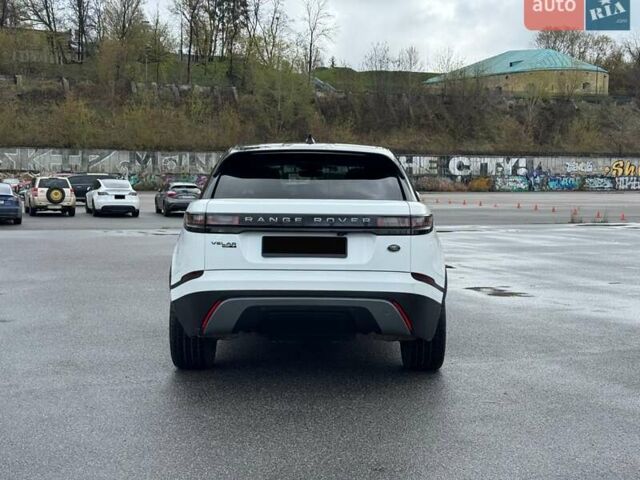 Белый Ленд Ровер Рендж Ровер Велар, объемом двигателя 3 л и пробегом 93 тыс. км за 33000 $, фото 4 на Automoto.ua