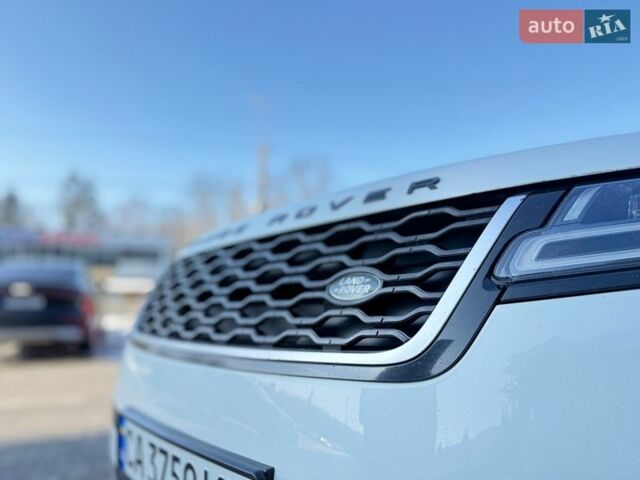 Белый Ленд Ровер Рендж Ровер Велар, объемом двигателя 2 л и пробегом 134 тыс. км за 29999 $, фото 56 на Automoto.ua