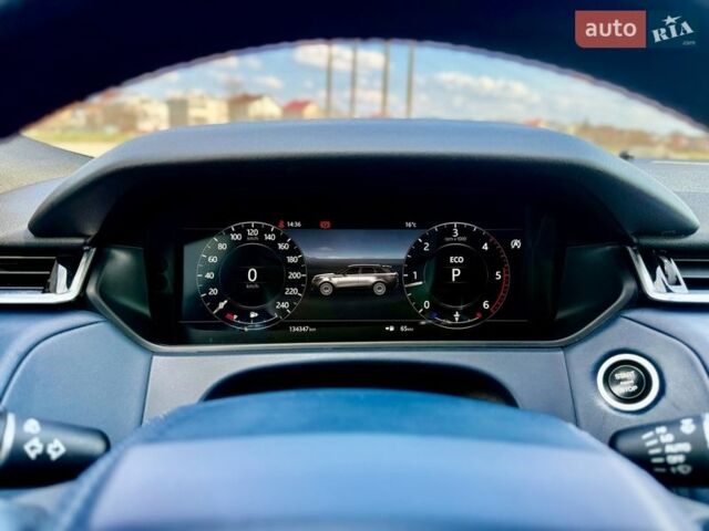 Білий Ленд Ровер Рендж Ровер Велар, об'ємом двигуна 2 л та пробігом 134 тис. км за 28999 $, фото 64 на Automoto.ua