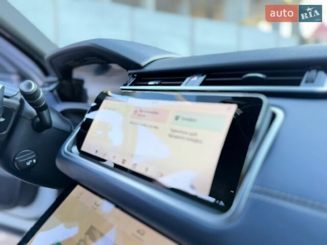 Белый Ленд Ровер Рендж Ровер Велар, объемом двигателя 2 л и пробегом 134 тыс. км за 29999 $, фото 87 на Automoto.ua