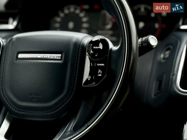 Белый Ленд Ровер Рендж Ровер Велар, объемом двигателя 2 л и пробегом 130 тыс. км за 32500 $, фото 61 на Automoto.ua