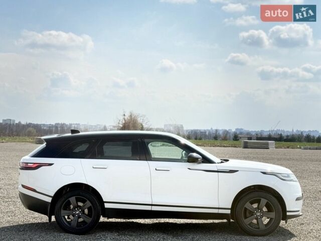 Білий Ленд Ровер Рендж Ровер Велар, об'ємом двигуна 2 л та пробігом 134 тис. км за 28999 $, фото 4 на Automoto.ua