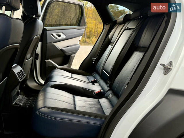 Белый Ленд Ровер Рендж Ровер Велар, объемом двигателя 2 л и пробегом 134 тыс. км за 33999 $, фото 58 на Automoto.ua