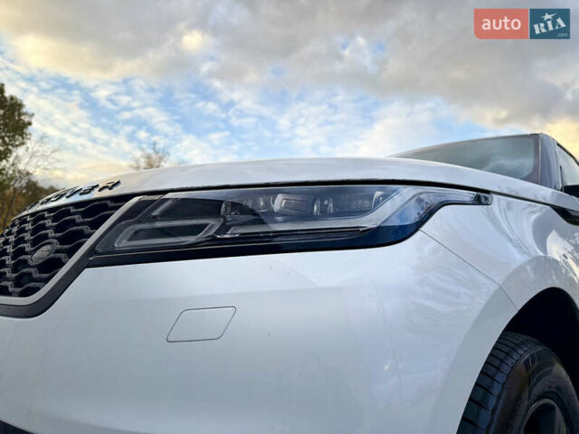 Белый Ленд Ровер Рендж Ровер Велар, объемом двигателя 2 л и пробегом 134 тыс. км за 33999 $, фото 46 на Automoto.ua