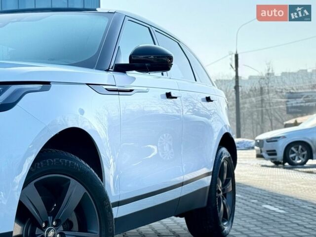 Белый Ленд Ровер Рендж Ровер Велар, объемом двигателя 2 л и пробегом 134 тыс. км за 29999 $, фото 29 на Automoto.ua