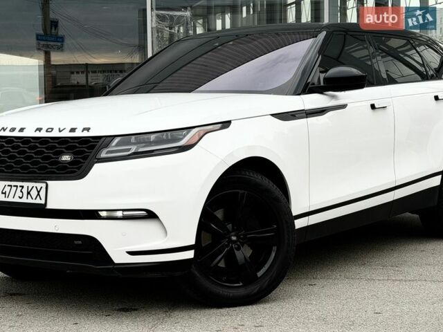 Білий Ленд Ровер Рендж Ровер Велар, об'ємом двигуна 2 л та пробігом 110 тис. км за 38500 $, фото 4 на Automoto.ua
