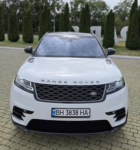 Белый Ленд Ровер Рендж Ровер Велар, объемом двигателя 3 л и пробегом 95 тыс. км за 39500 $, фото 24 на Automoto.ua