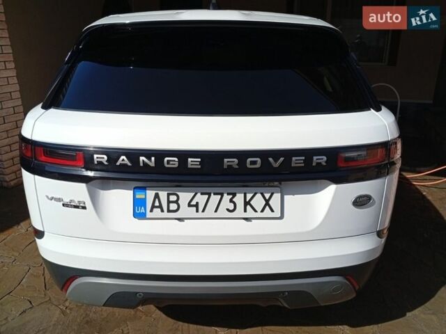 Белый Ленд Ровер Рендж Ровер Велар, объемом двигателя 2 л и пробегом 109 тыс. км за 31000 $, фото 33 на Automoto.ua