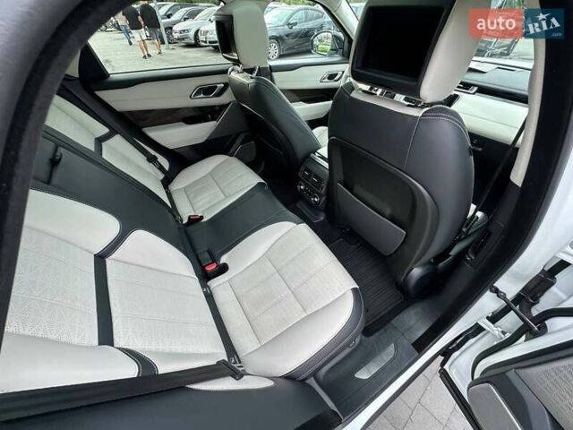 Белый Ленд Ровер Рендж Ровер Велар, объемом двигателя 2.99 л и пробегом 106 тыс. км за 43900 $, фото 34 на Automoto.ua