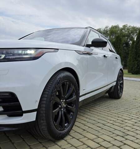 Белый Ленд Ровер Рендж Ровер Велар, объемом двигателя 3 л и пробегом 95 тыс. км за 39500 $, фото 16 на Automoto.ua