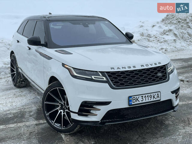 Белый Ленд Ровер Рендж Ровер Велар, объемом двигателя 2 л и пробегом 155 тыс. км за 29500 $, фото 2 на Automoto.ua
